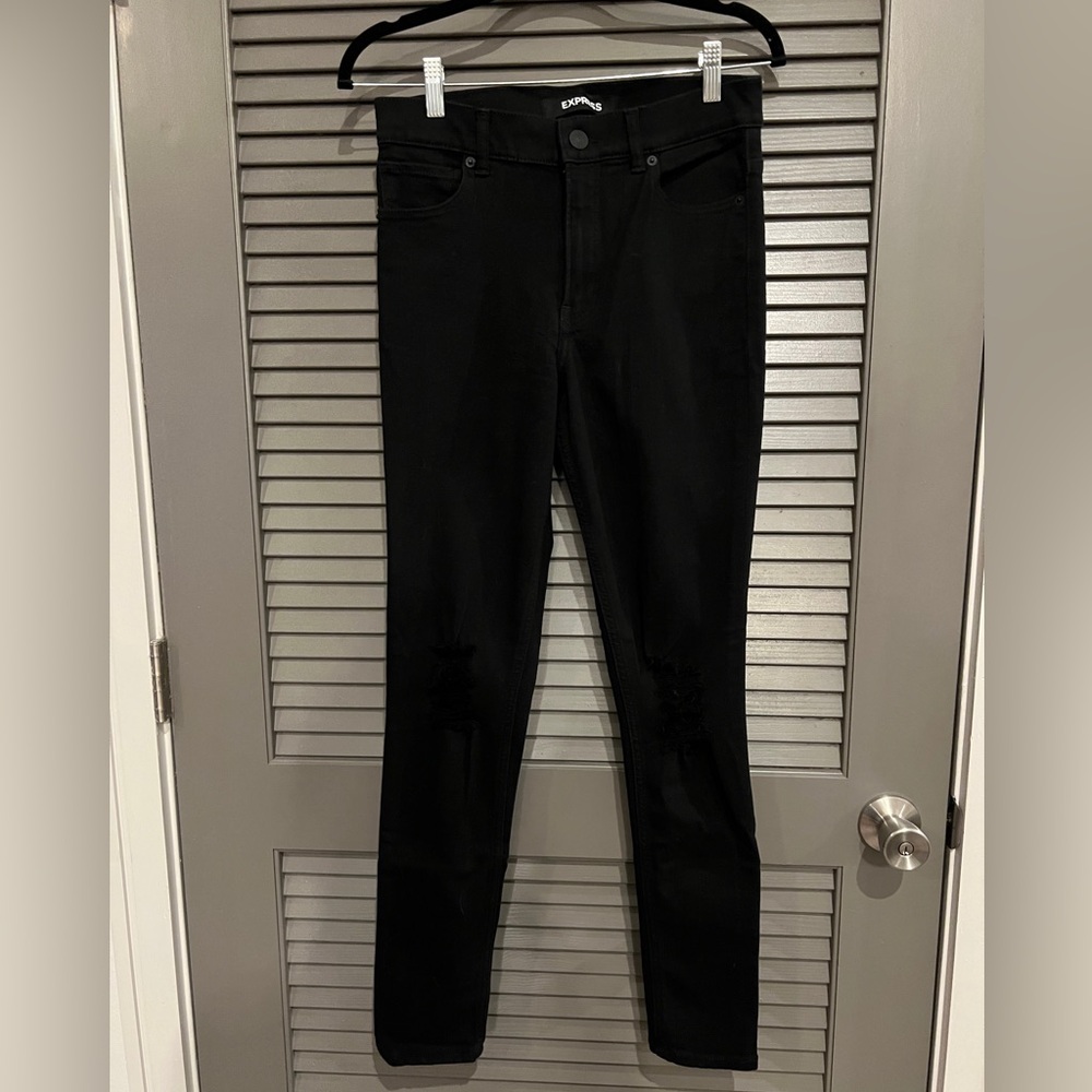 Express Black Skinny Jeans with Modern Stretch